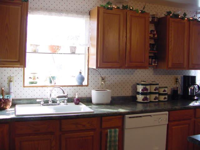 3518 Buck Mountain Road Roanoke, VA 24018 - Photo 8 of 22 Kitchen 2