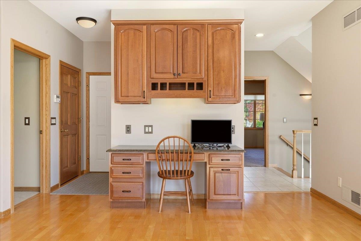 9101 Settlers Road Madison, WI 53717 - Photo 23 of 63 Gallery Image 23