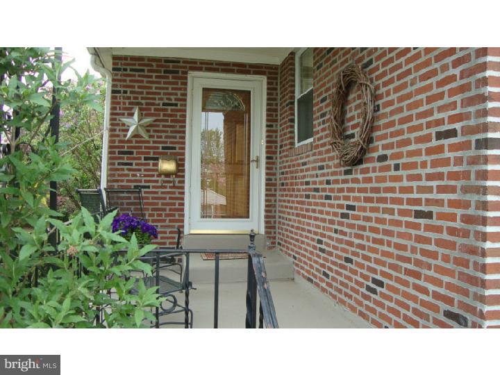 958 Rocklynn Road Springfield, PA 19064 - Photo 2 of 25 Gallery Image 2
