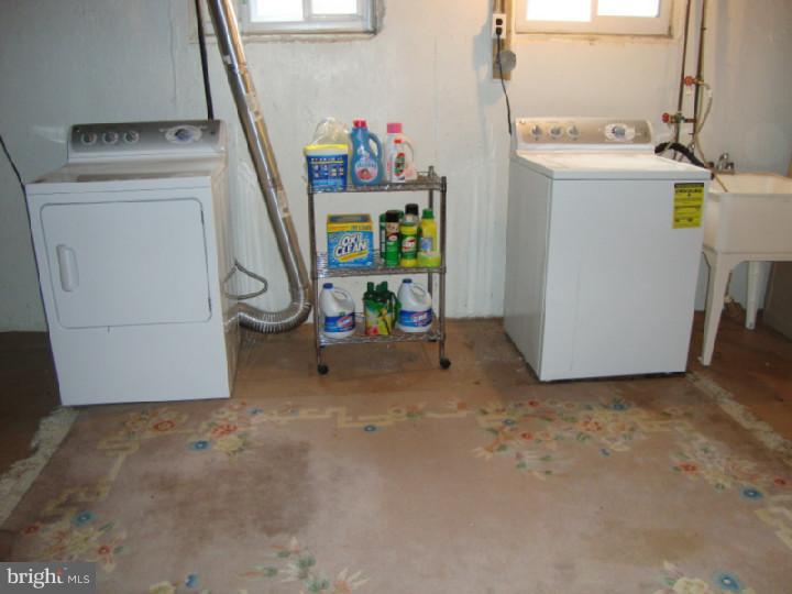 958 Rocklynn Road Springfield, PA 19064 - Photo 22 of 25 Gallery Image 22
