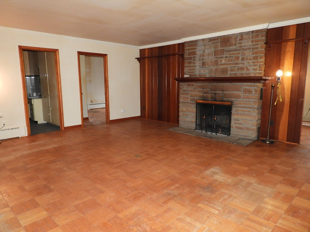 9 Academy Street Rouses Point, NY 12979 - Photo 9 of 21 Gallery Image 9