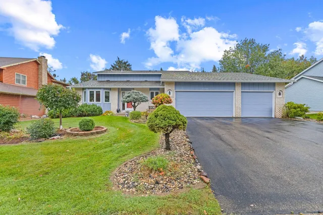 $449,900 | 11159 Sumter Avenue South, Bloomington, MN 55438