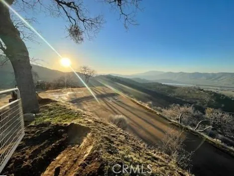 0 Zurich Tehachapi, CA 93561 - Photo 28 of 51 Must love sunsets!