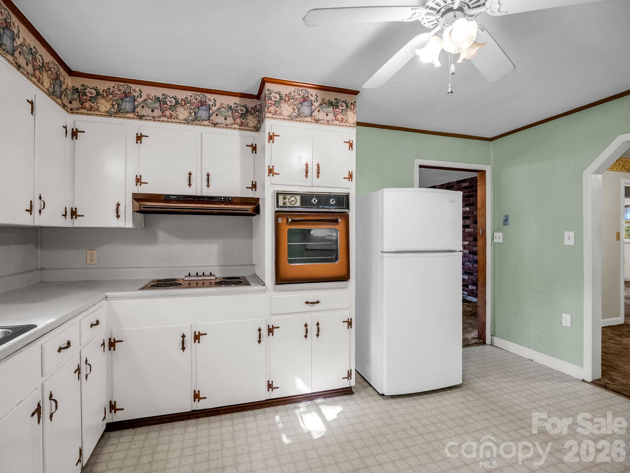 375 Bee Tree Road Swannanoa, NC 28778 - Photo 15 of 26 Gallery Image 15
