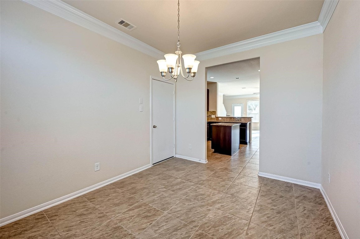 3322 Coopers Ridge Way Houston, TX 77084 - Photo 14 of 41 Spacious dining area with plenty of space for furnishings.