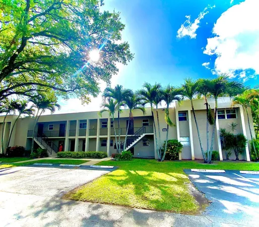 $270,000 | 8512 Old Country Manor, Unit 231, Davie, FL 33328