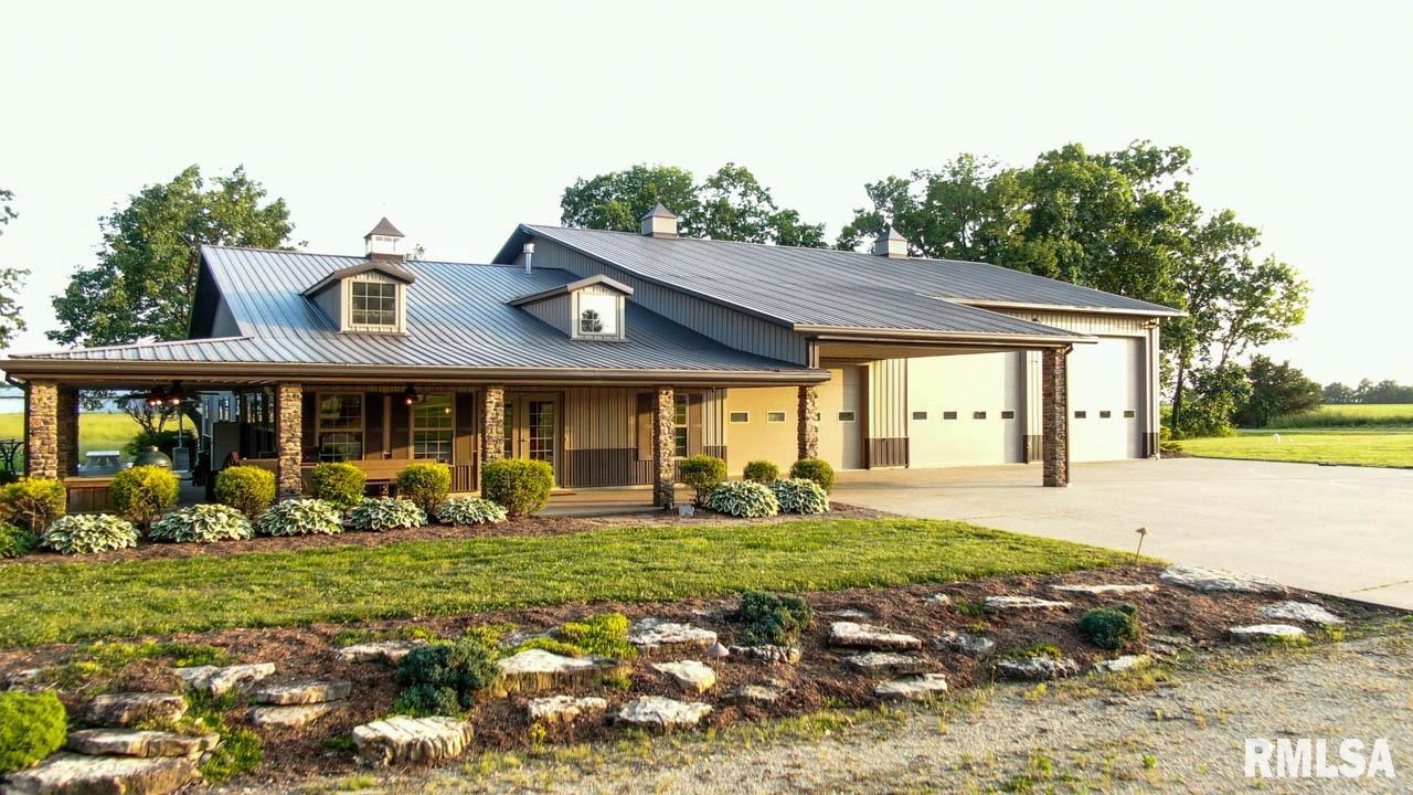 7916 County Road 400 East