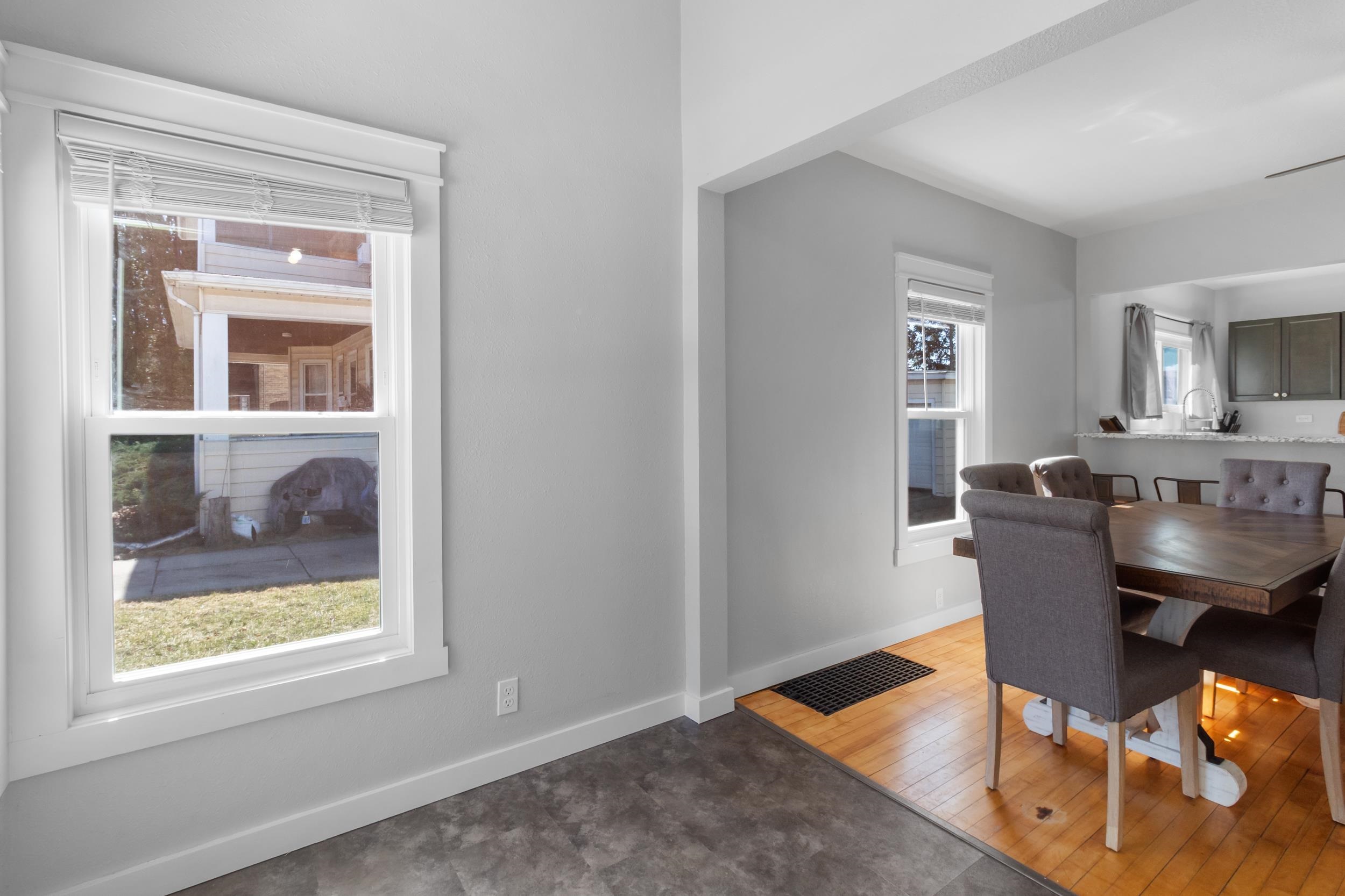 321 Clarence Street Fort Atkinson, WI 53538 - Photo 6 of 39