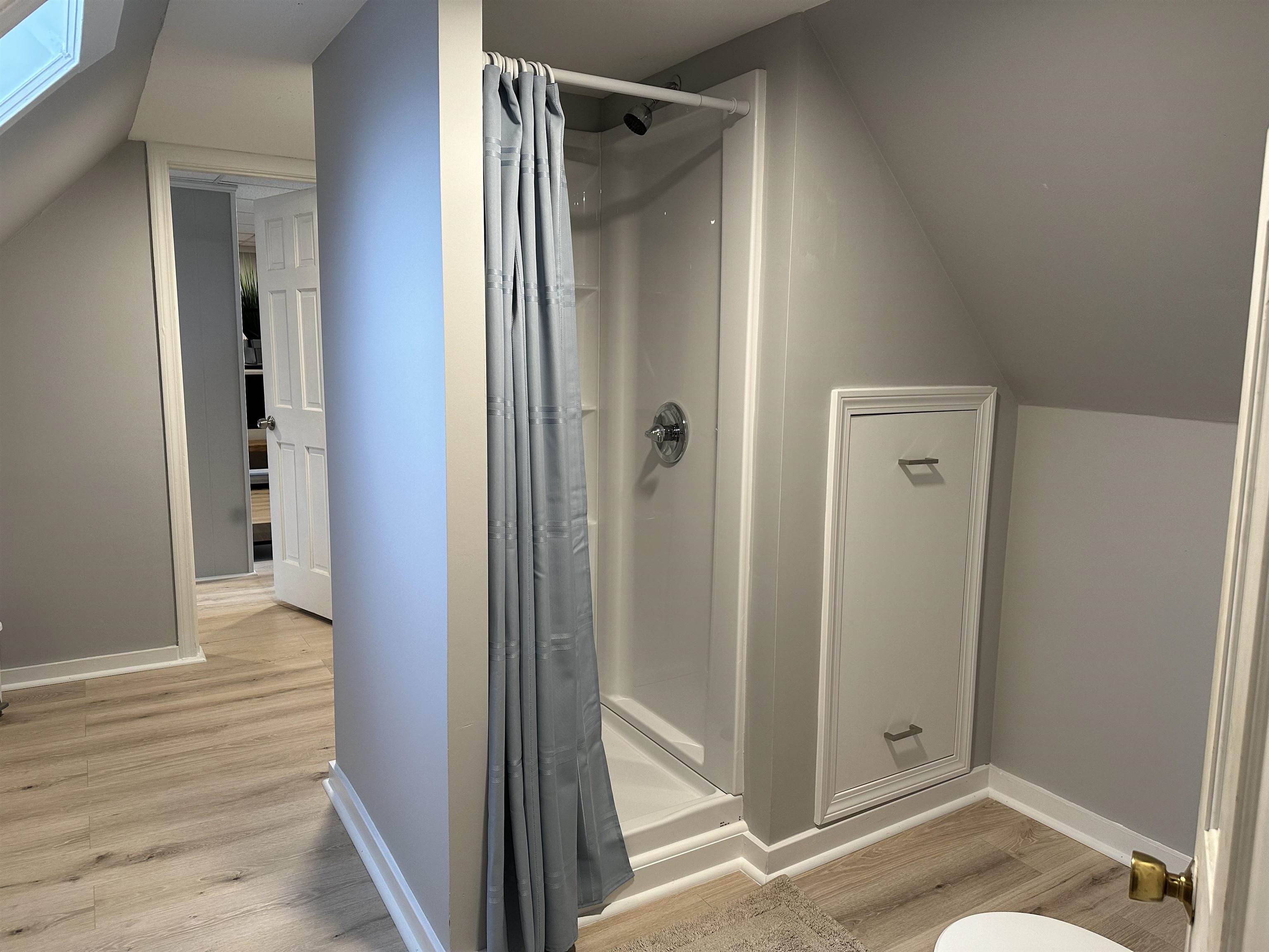 7 Boyd Road Derry, NH 03038 - Photo 5 of 9