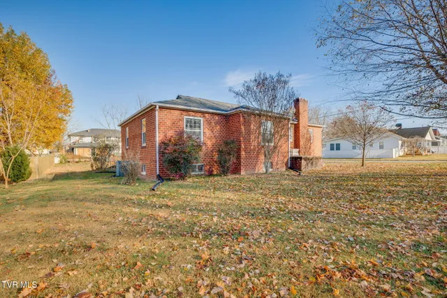 $280,000 | 501 Washington Avenue, Elizabethton, TN 37643