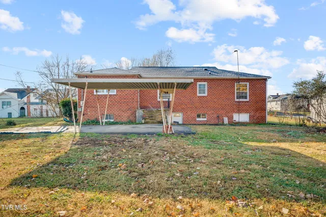 $280,000 | 501 Washington Avenue, Elizabethton, TN 37643