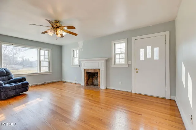 $280,000 | 501 Washington Avenue, Elizabethton, TN 37643