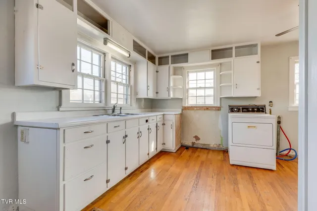 $280,000 | 501 Washington Avenue, Elizabethton, TN 37643