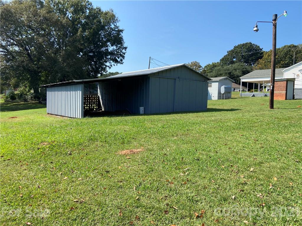 883 State Rd S-29-376 Lancaster, SC 29720 - Photo 8 of 16 a house view with a garden space