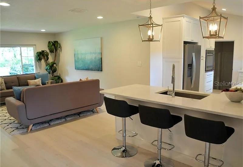 422 Balmoral Road Winter Park, FL 32789 - Photo 3 of 3