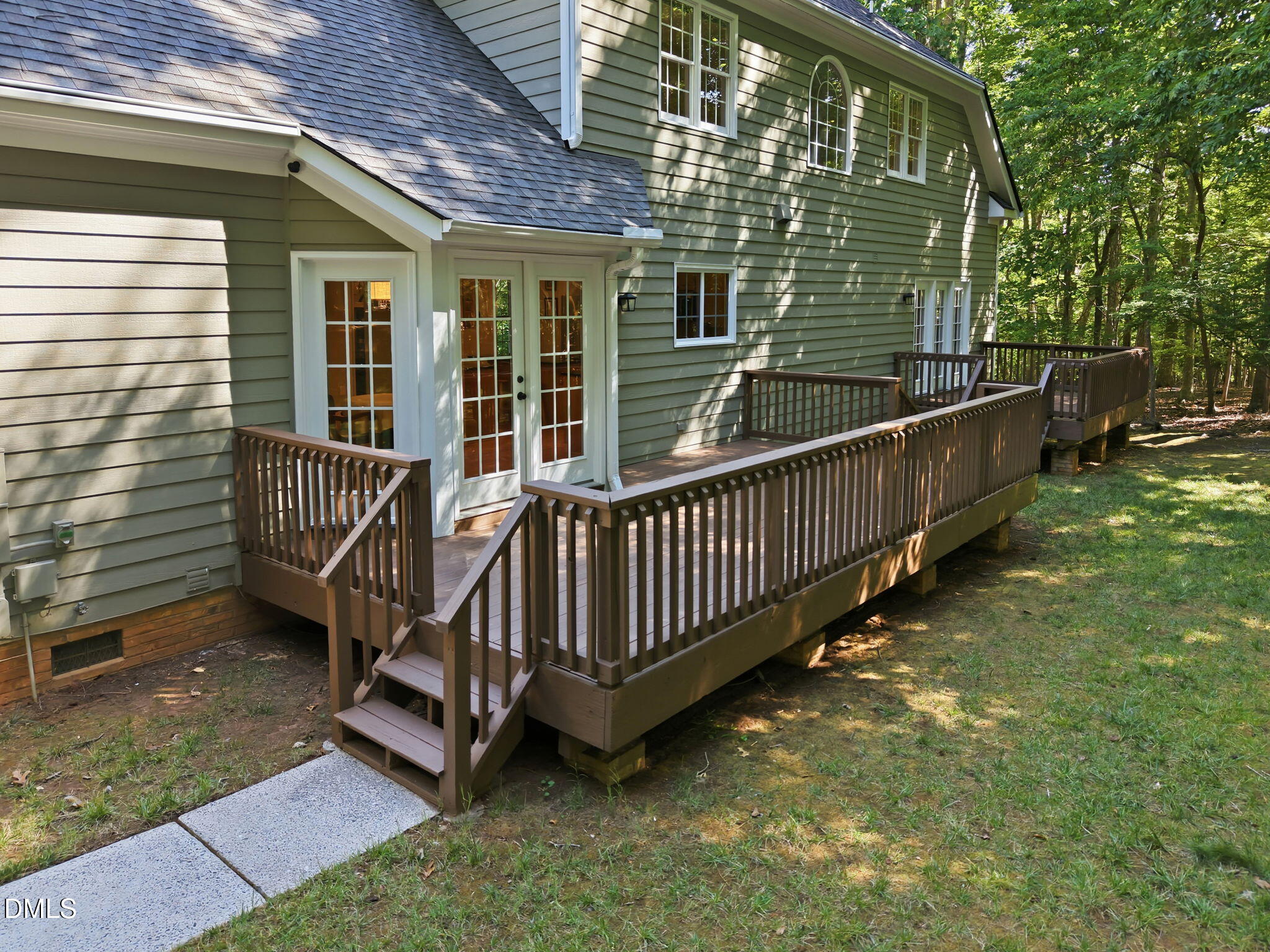 2304 Hideaway Court Raleigh, NC 27613 - Photo 34 of 39 15-web-or-mls-DJI_20260630101526_0082_D_