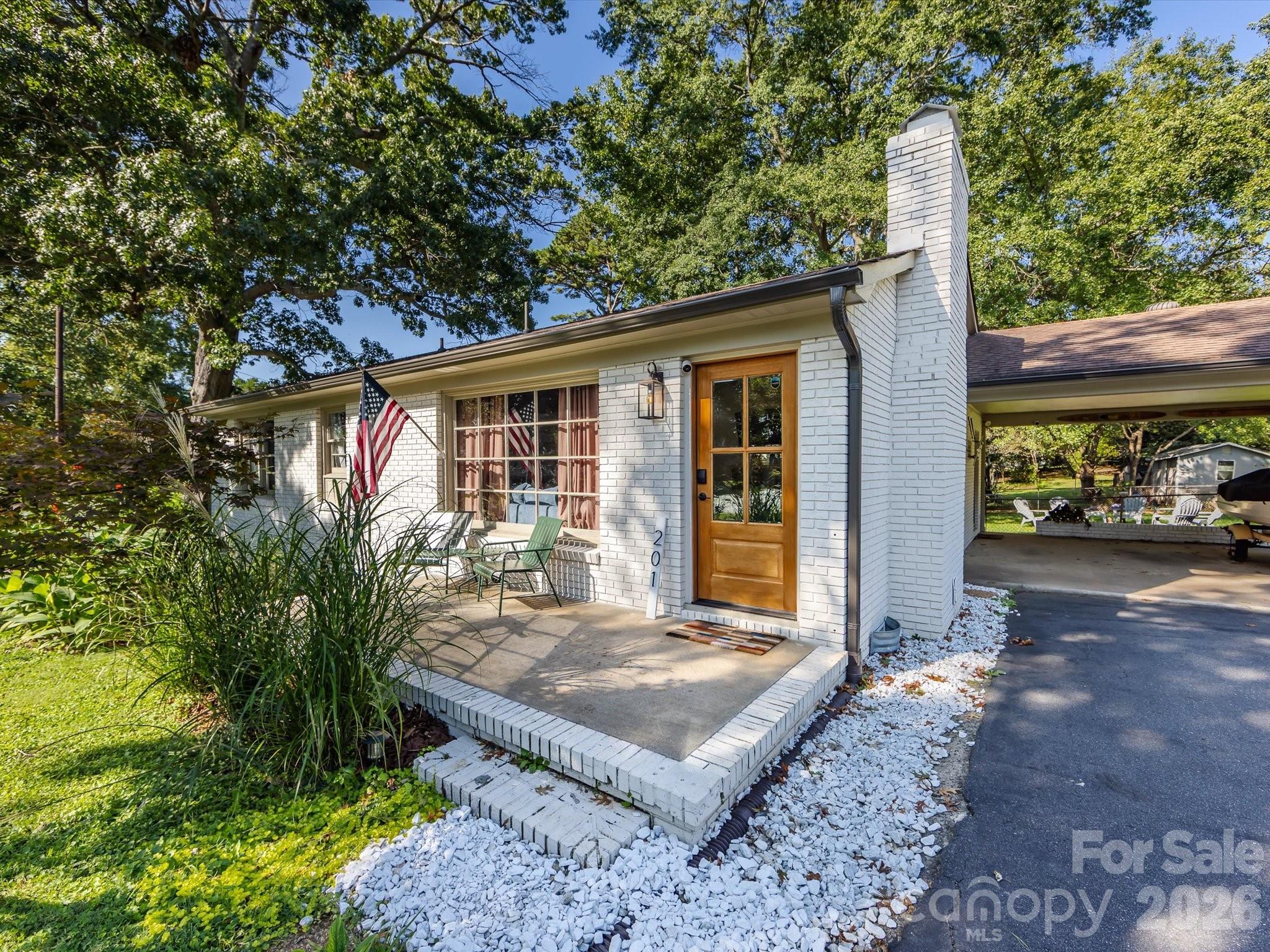 201 Browntown Road Belmont, NC 28012 - Photo 2 of 41