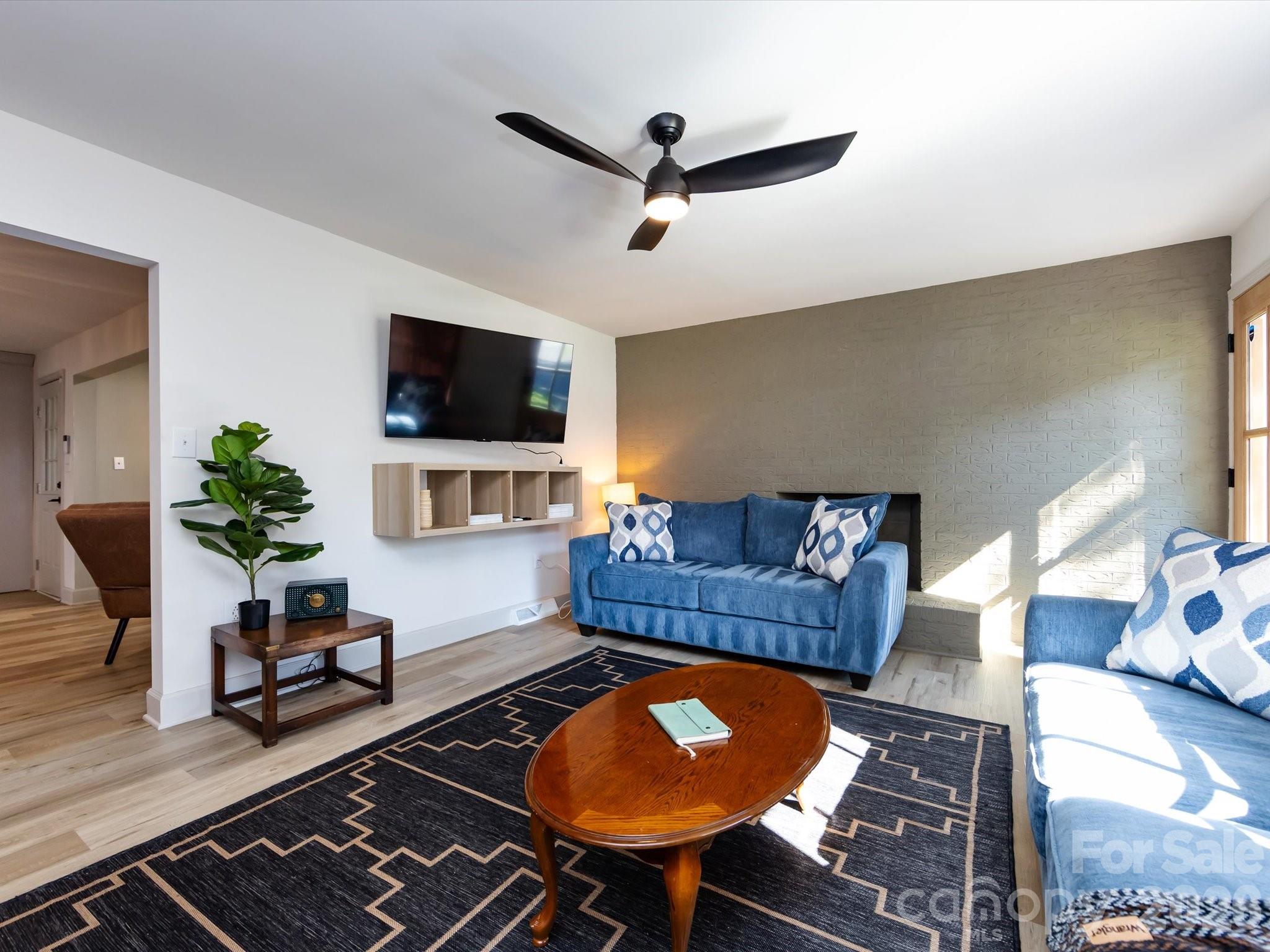 201 Browntown Road Belmont, NC 28012 - Photo 4 of 41