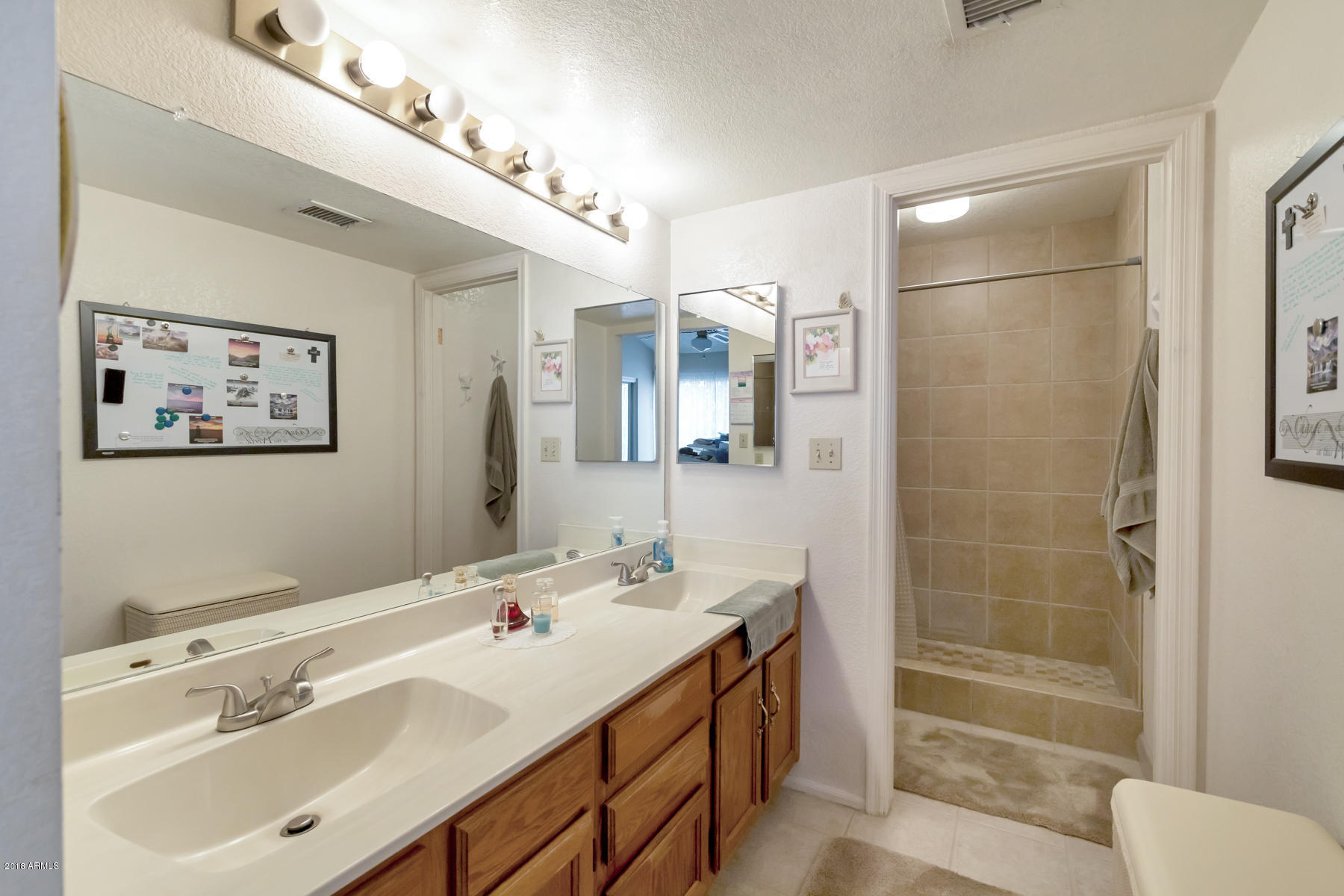 2834 South Ext Road, Unit 1050 Mesa, AZ 85210 - Photo 10 of 14 double sinks in master bath