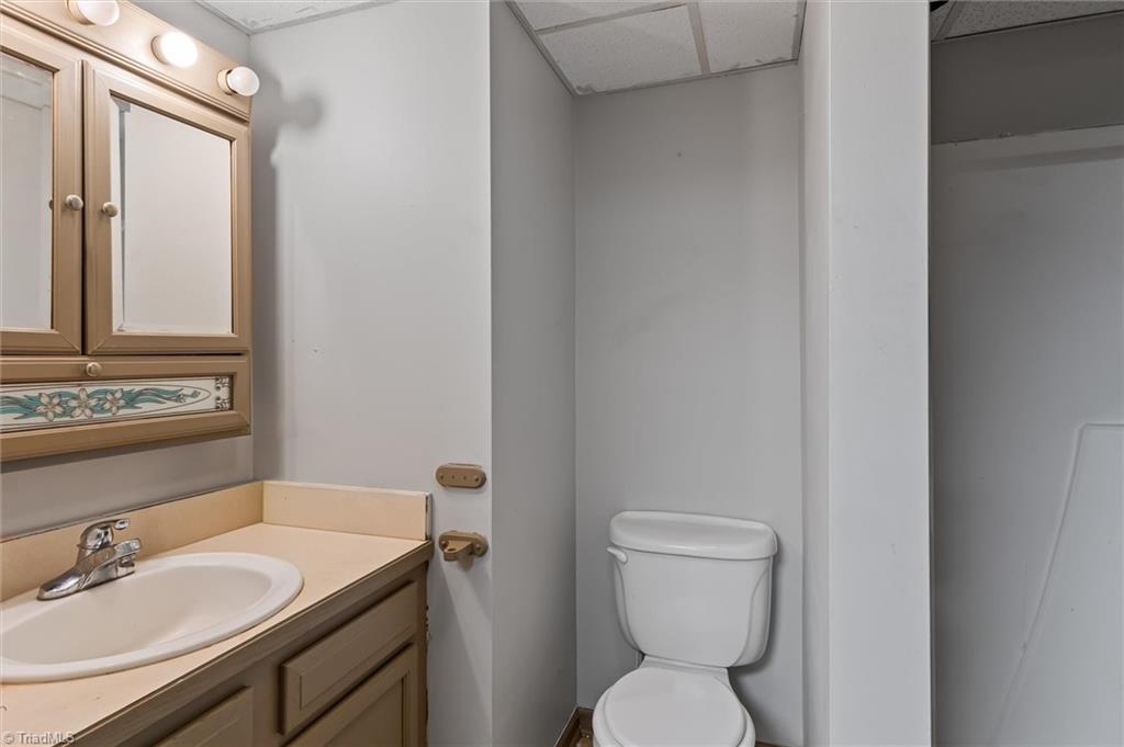 1098 Red Brush Road Mount Airy, NC 27030 - Photo 18 of 22 Gallery Image 18