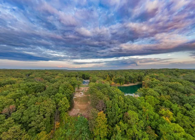 $1,929,000 | 303 South Lk Drive, Altamont, TN 37301