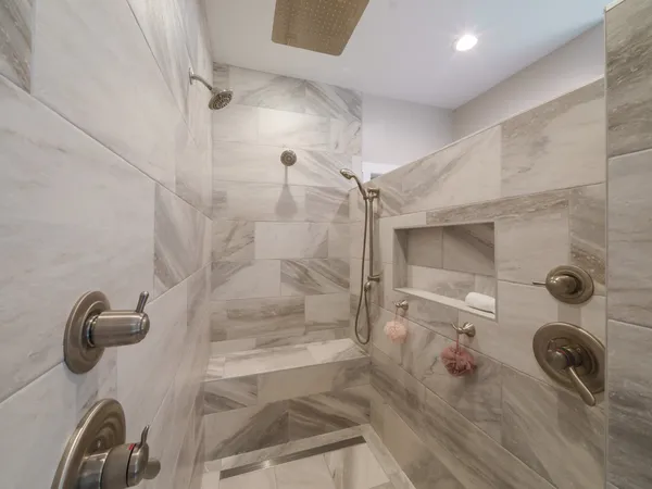 $1,929,000 | 303 South Lk Drive, Altamont, TN 37301
