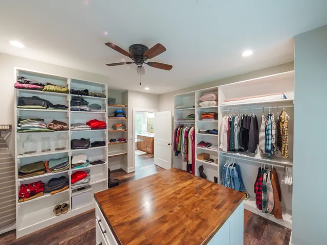 $1,929,000 | 303 South Lk Drive, Altamont, TN 37301