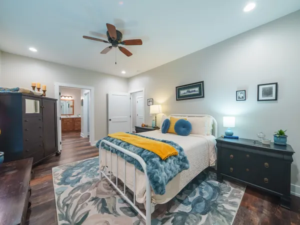 $1,929,000 | 303 South Lk Drive, Altamont, TN 37301