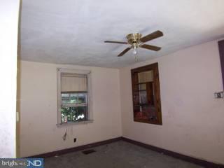 3019 Porter Road Camden, NJ 08104 - Photo 4 of 5