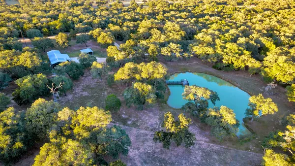 $599,000 | 413 Private Road 1051, Hallettsville, TX 77964