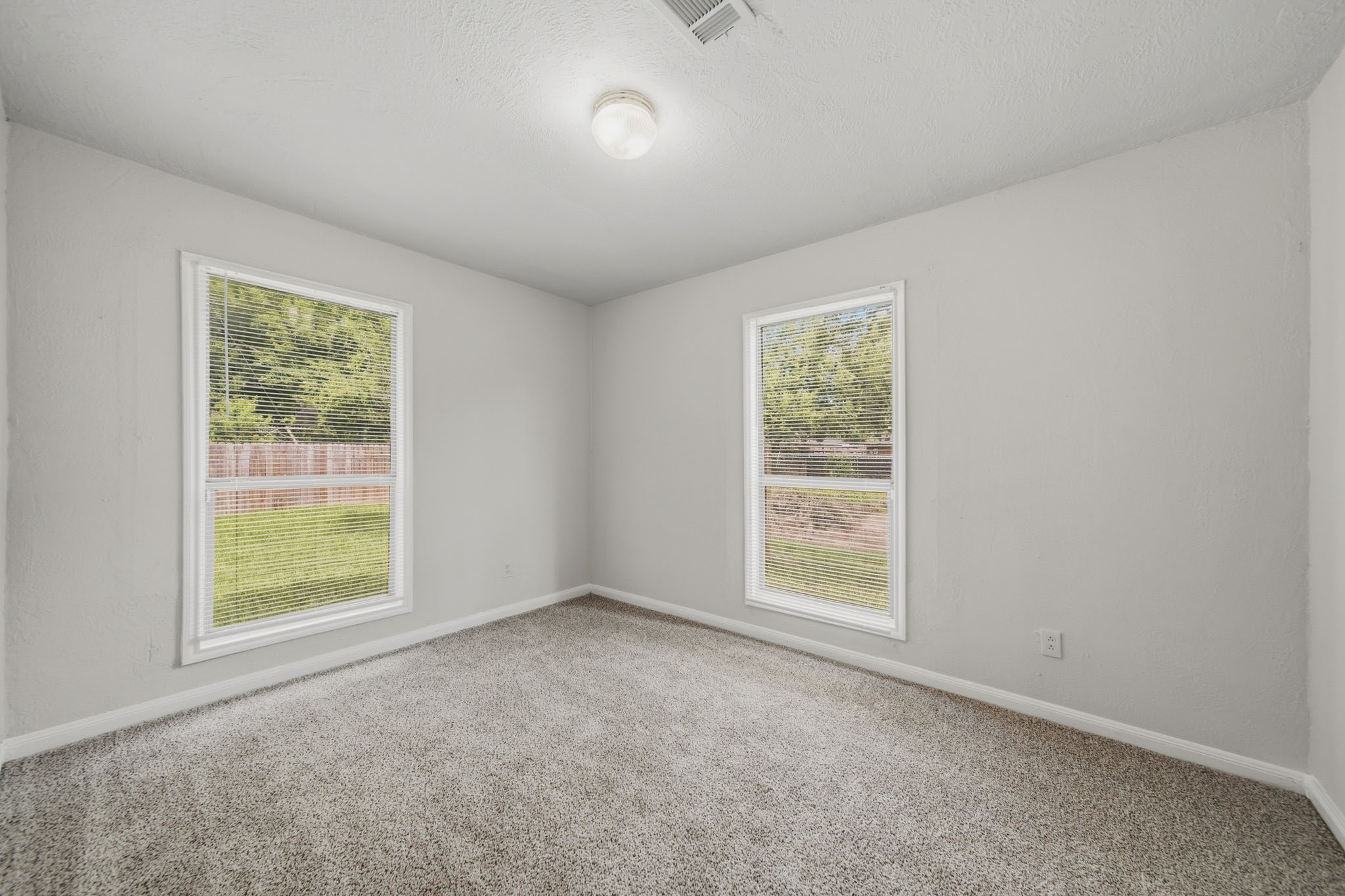 1413 George Street Pasadena, TX 77502 - Photo 8 of 12