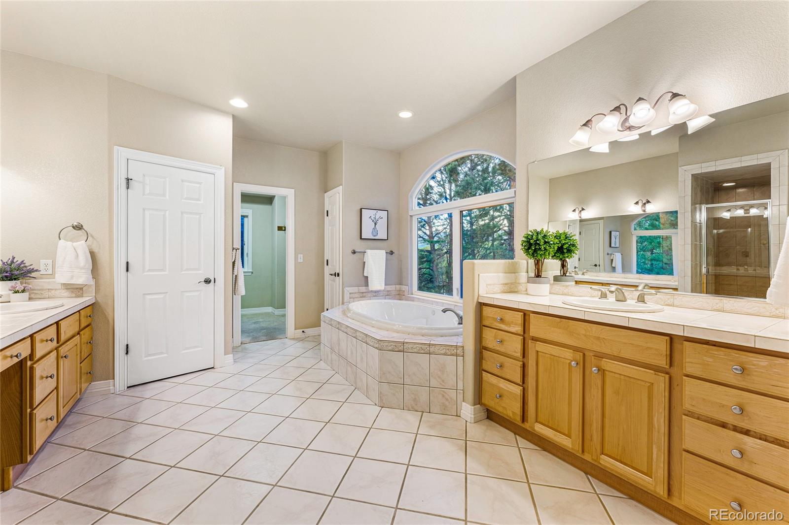 8305 Inca Road Larkspur, CO 80118 - Photo 27 of 40