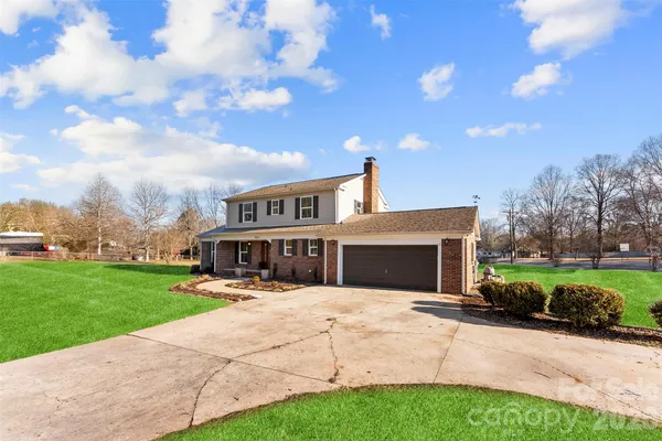 $624,000 | 1982 Jim McCarter Road, Clover, SC 29710