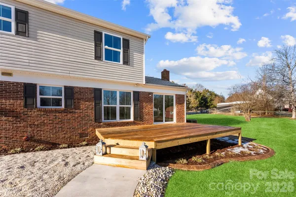 $624,000 | 1982 Jim McCarter Road, Clover, SC 29710