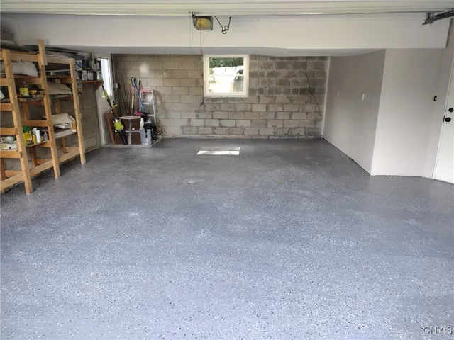 $389,900 | 315 Hillside Drive, Whitestown, NY 13424