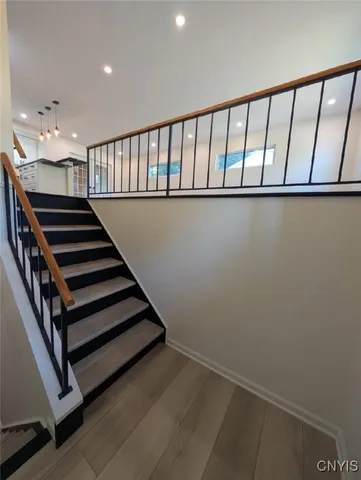 $389,900 | 315 Hillside Drive, Whitestown, NY 13424