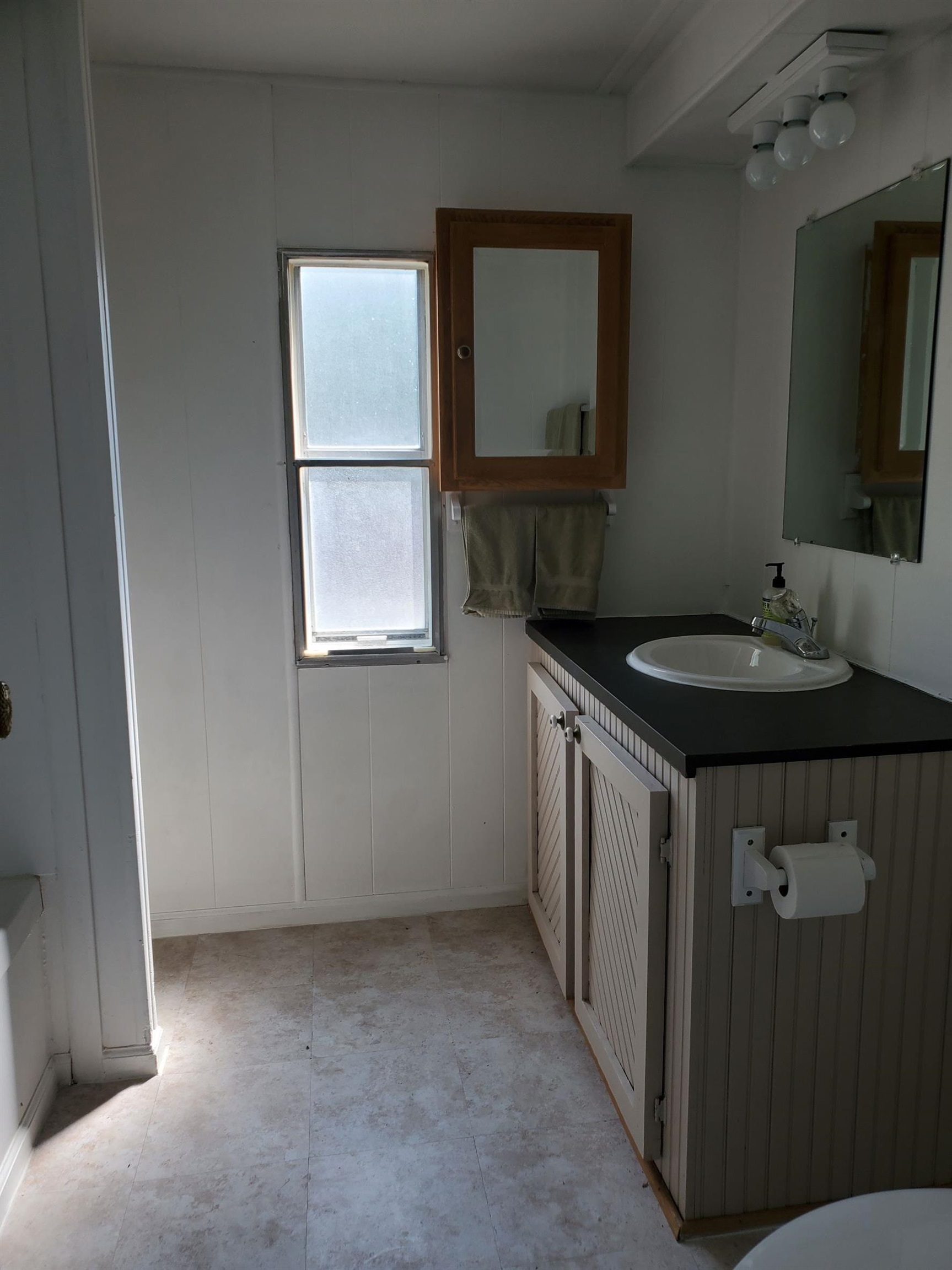 403 Rosevale Road Grand Junction, CO 81507 - Photo 7 of 14 Gallery Image 7