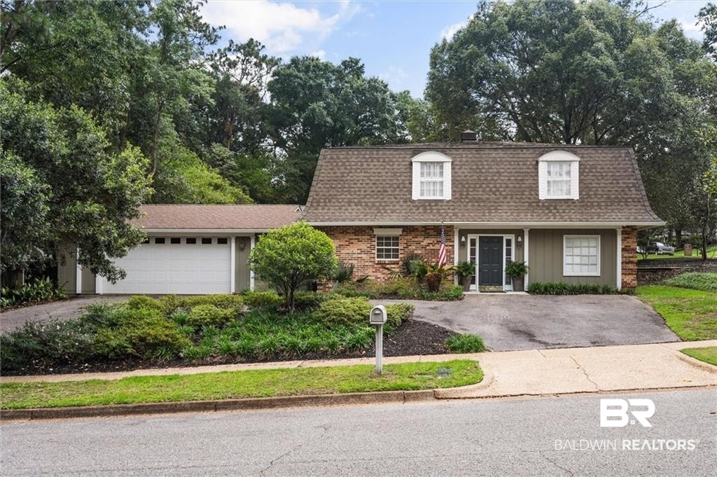 524 East Spring Park Drive Mobile, AL 36608 - Photo 1 of 34
