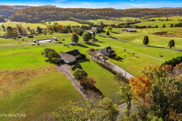 $499,000 | 747 East Dumplin Valley Road, Jefferson City, TN 37760