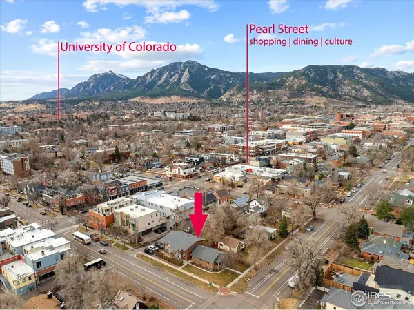 a view of a building entrance