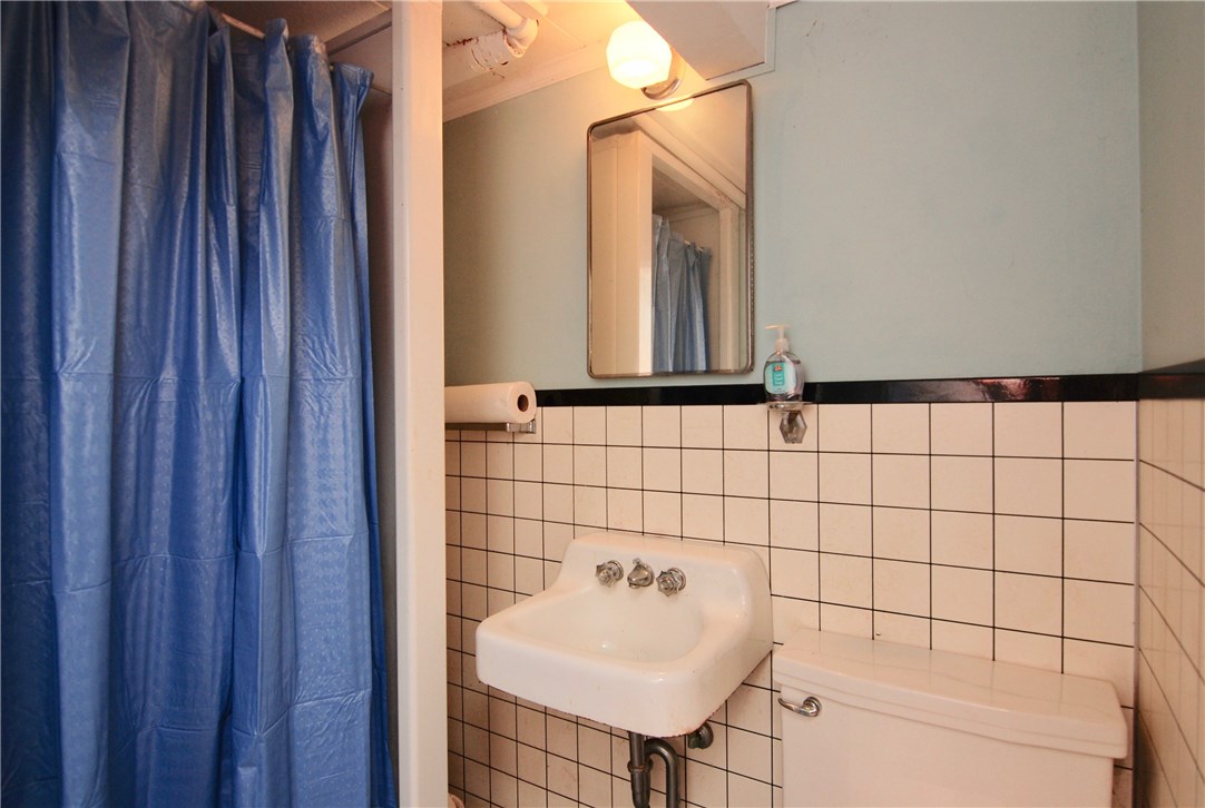 112 Winnapaug Road Westerly, RI 02891 - Photo 18 of 23