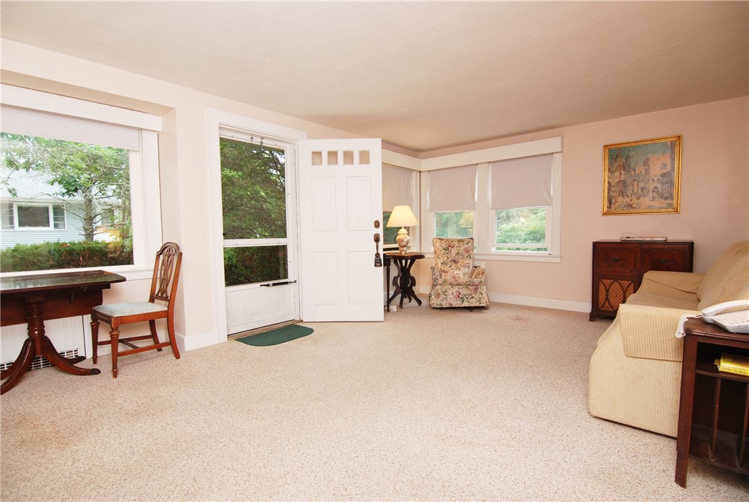 112 Winnapaug Road Westerly, RI 02891 - Photo 8 of 23
