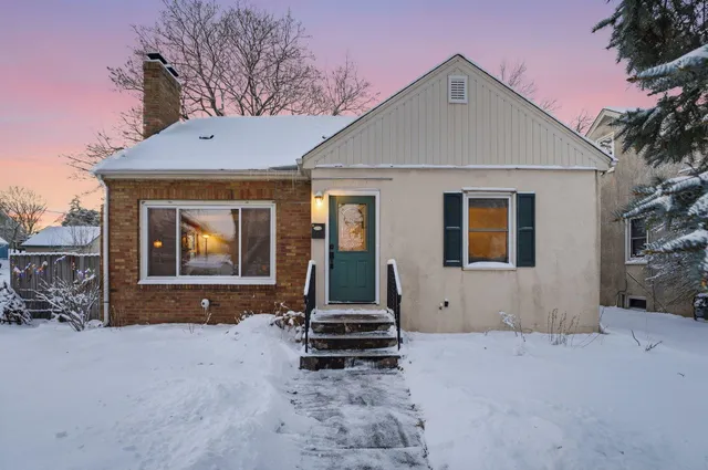 $325,000 | 1171 Cherokee Avenue, West St. Paul, MN 55118