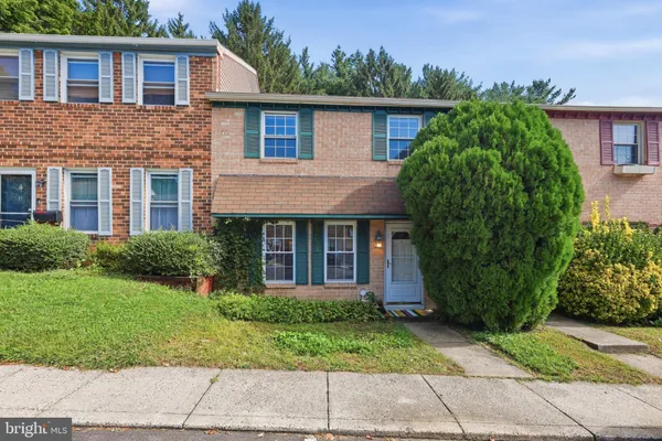 $360,000 | 17 Constitution Avenue, Doylestown, PA 18901