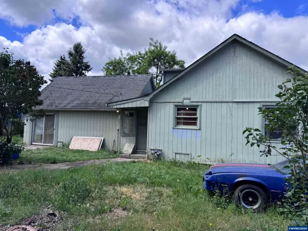 $165,000 | 4473 Highway 20, Sweet Home, OR 97386