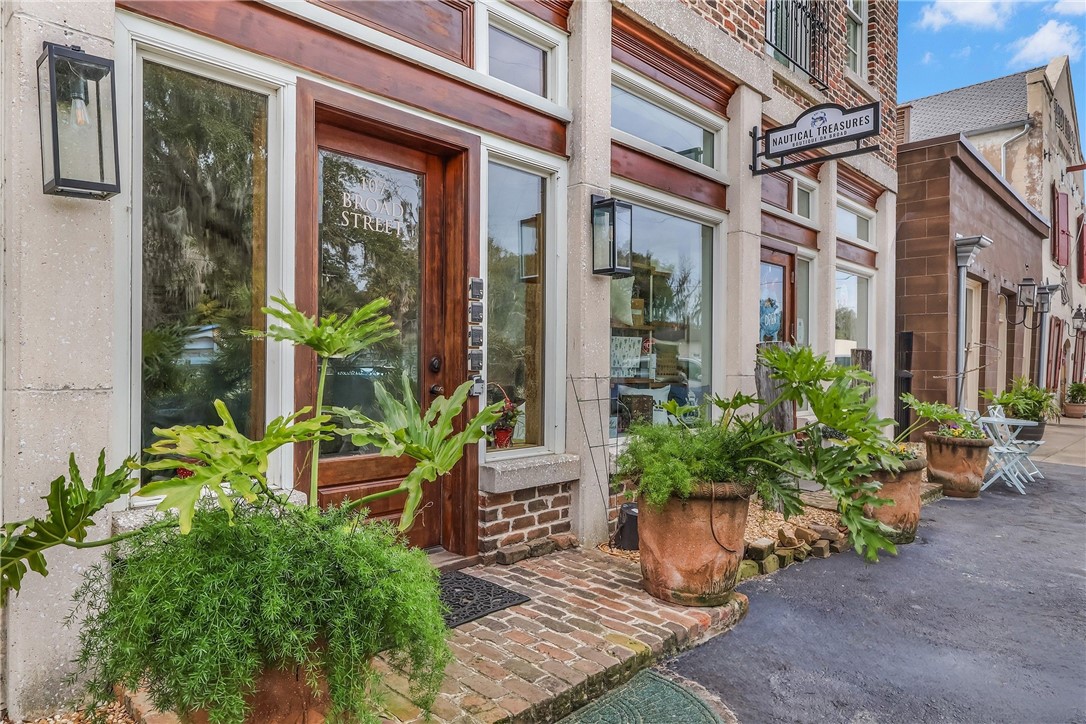 107 Broad Street, Unit D Darien, GA 31305 - Photo 2 of 56