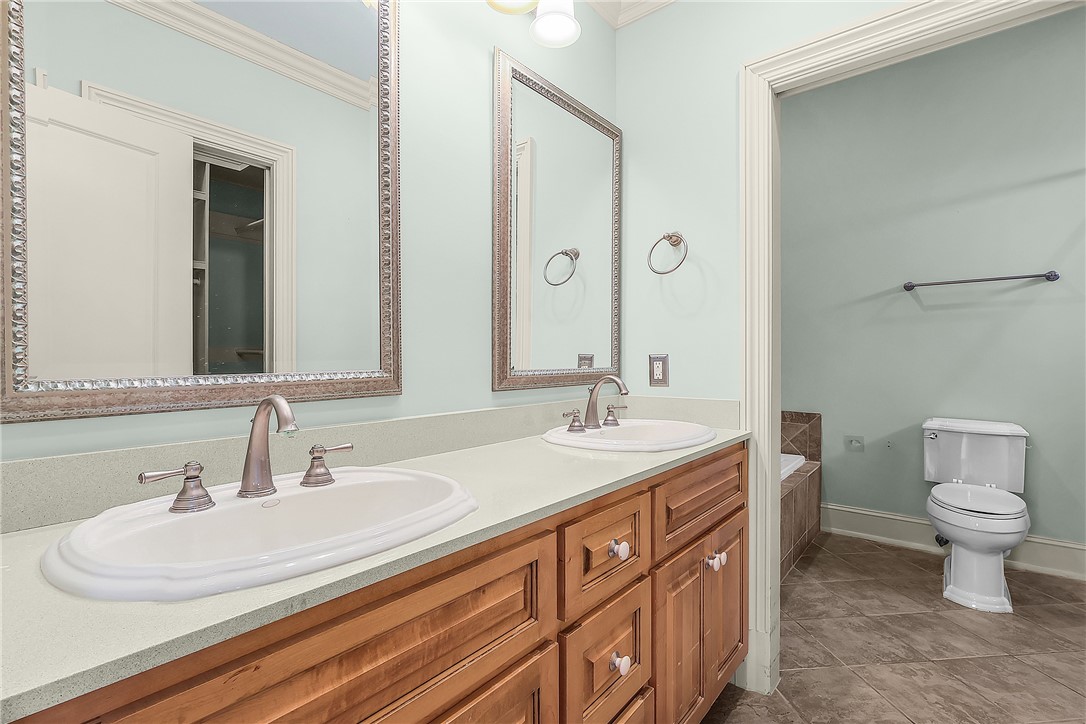 107 Broad Street, Unit D Darien, GA 31305 - Photo 32 of 56