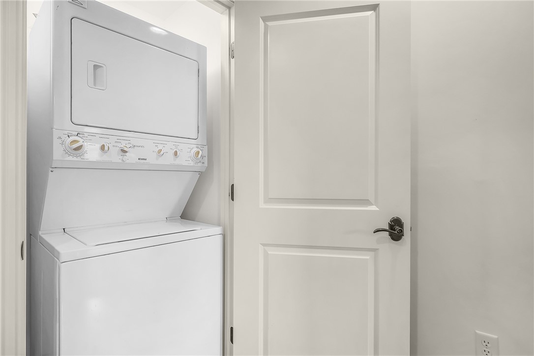 107 Broad Street, Unit D Darien, GA 31305 - Photo 37 of 56