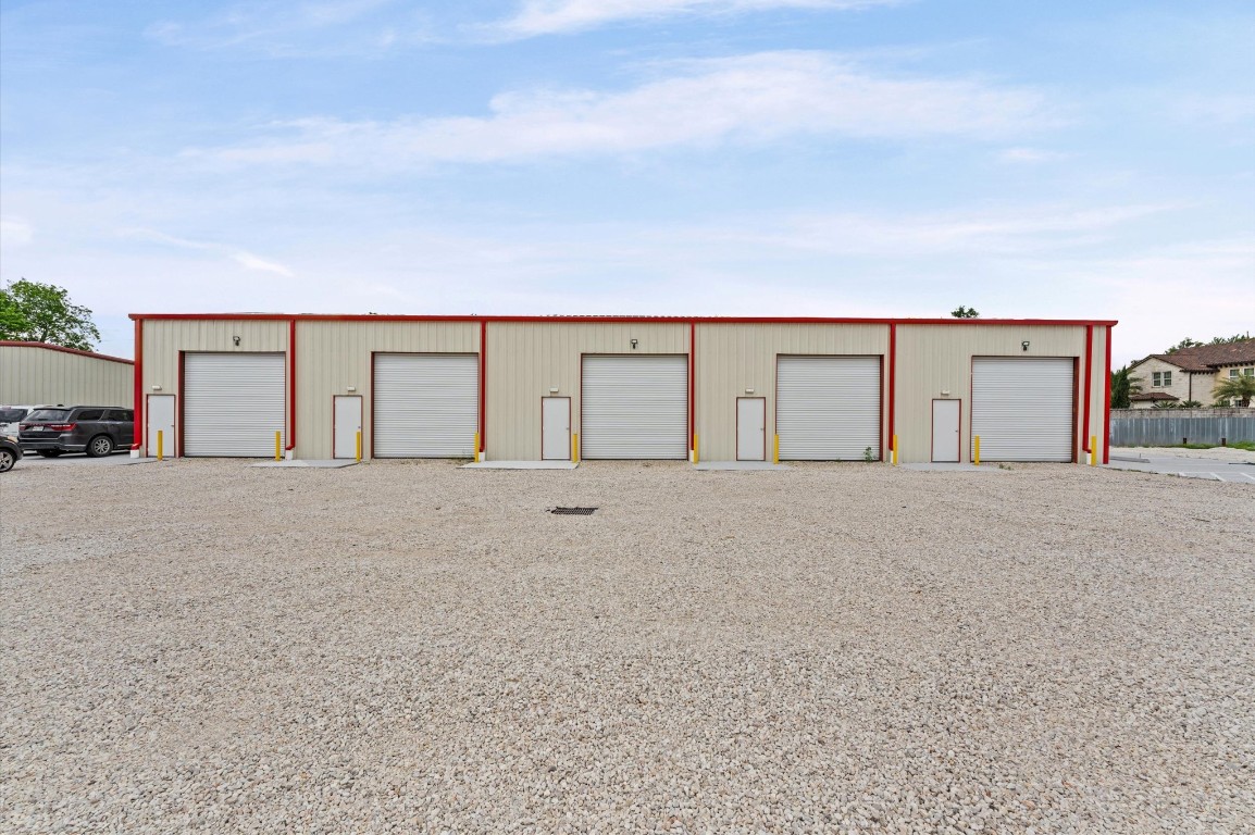 13509 Kaltenbrun Road Houston, TX 77086 - Photo 7 of 17