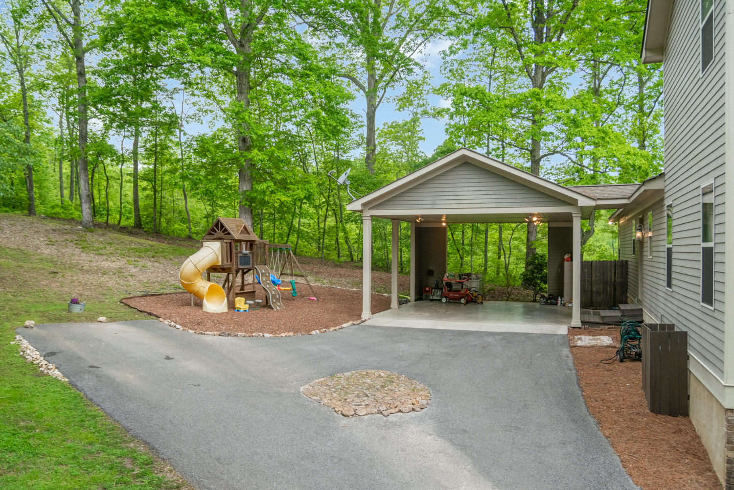 2704 Swanson Road Ringgold, GA 30736 - Photo 4 of 61 2704_Swanson_Rd_04